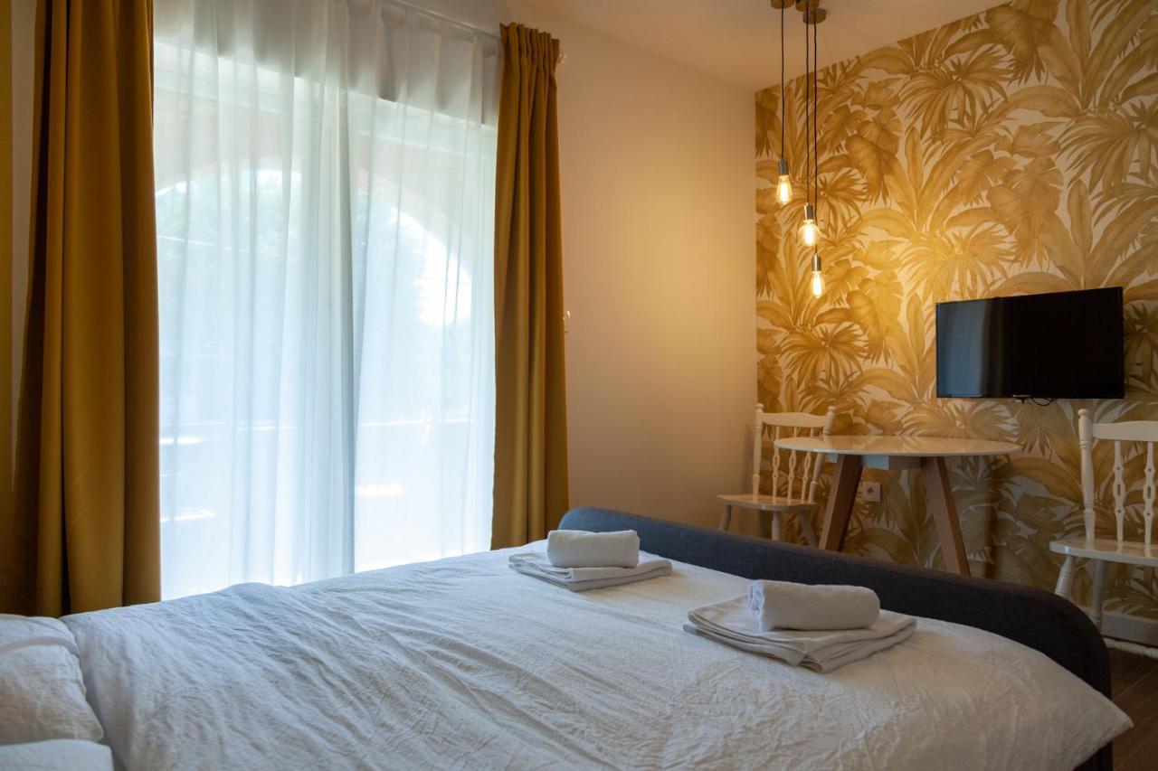 Moms House Hotel Golubac Ngoại thất bức ảnh