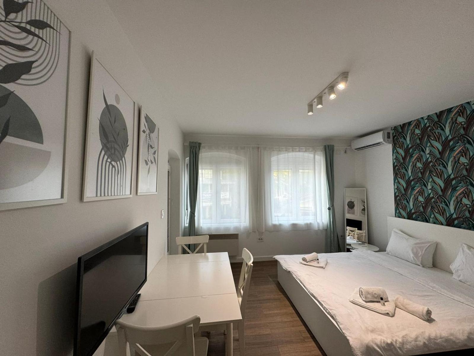 Moms House Hotel Golubac Ngoại thất bức ảnh
