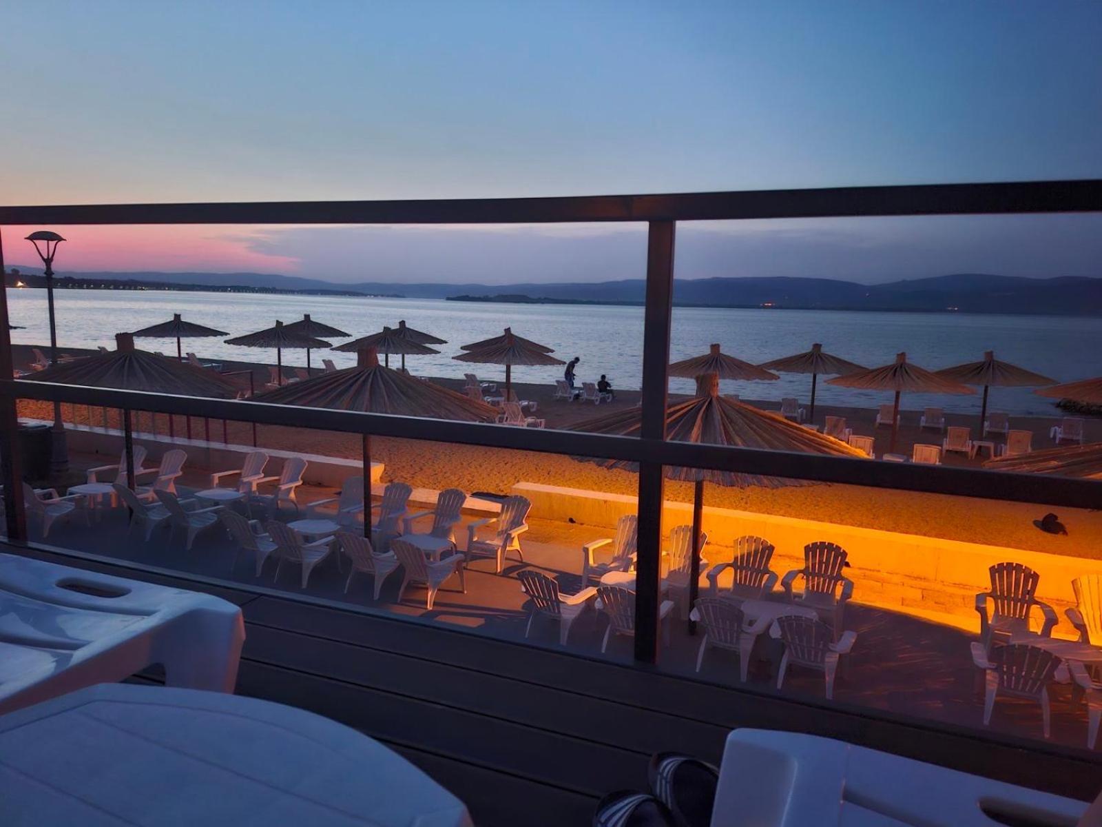 Moms House Hotel Golubac Ngoại thất bức ảnh